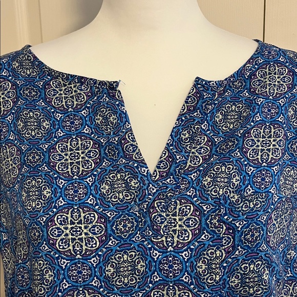 Willi Smith, size XL, Blue Celestial Patterned short sleeved Women's Top - Picture 3 of 5
